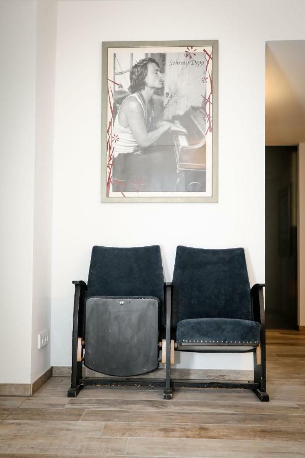 Atelierwohnung Mit Garten Apartment *